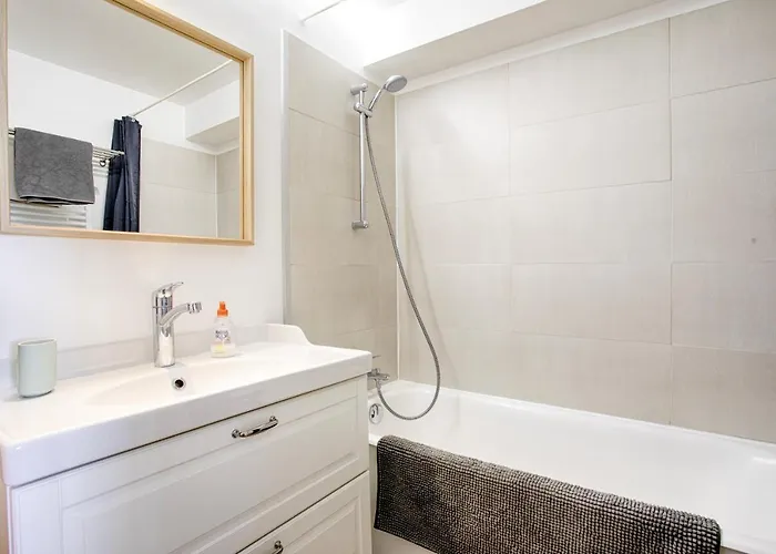 Deauville-port - Escapade Deauvillaise Dans Un *